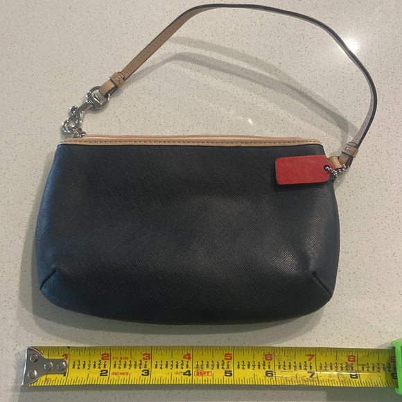 Coach Horse and Carriage Black Wallet Wristlet - Picture 6 of 6